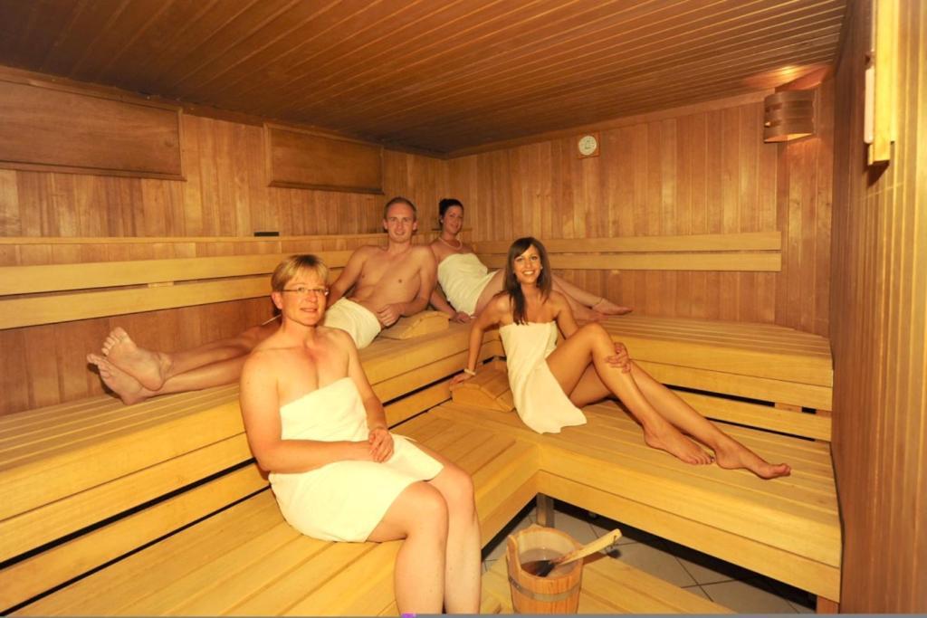 Hotel Wolfringmuehle Fensterbach Екстер'єр фото