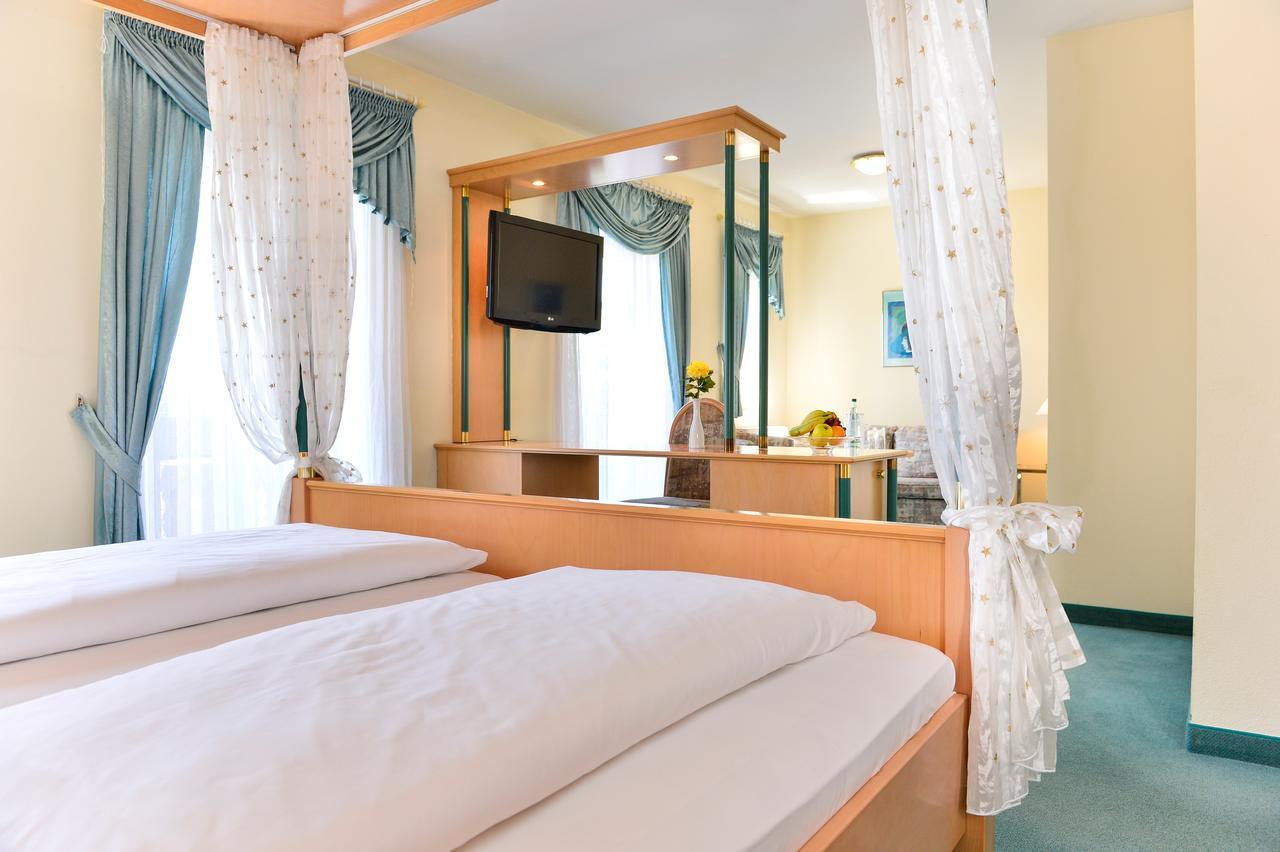 Hotel Wolfringmuehle Fensterbach Екстер'єр фото